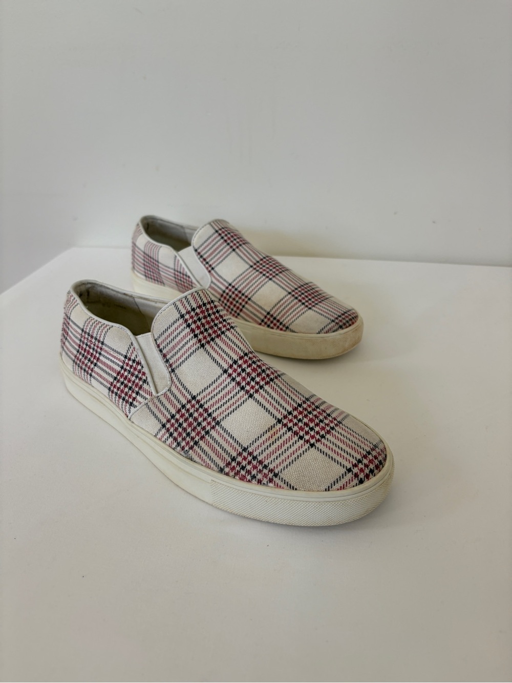 Brooks Brothers Red Fleece Plaid Slip-On Sneakers Preppy 8.5 Men’s